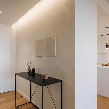 Mondego - 2 Bedrooms And Terrace In Arroios *