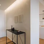 Mondego - 2 Bedrooms And Terrace In Arroios *